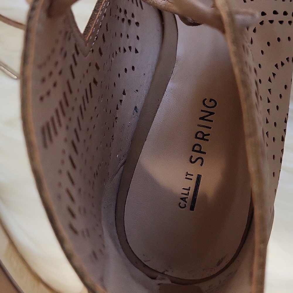 Call it Spring shoes - Picture 6 of 8